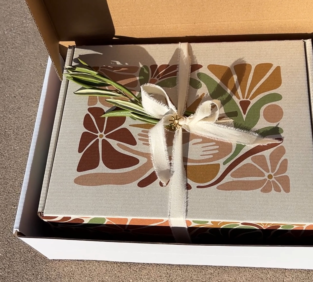 Remembrance Gift Box Wrapping *FREE FOR ORDERS $50+*